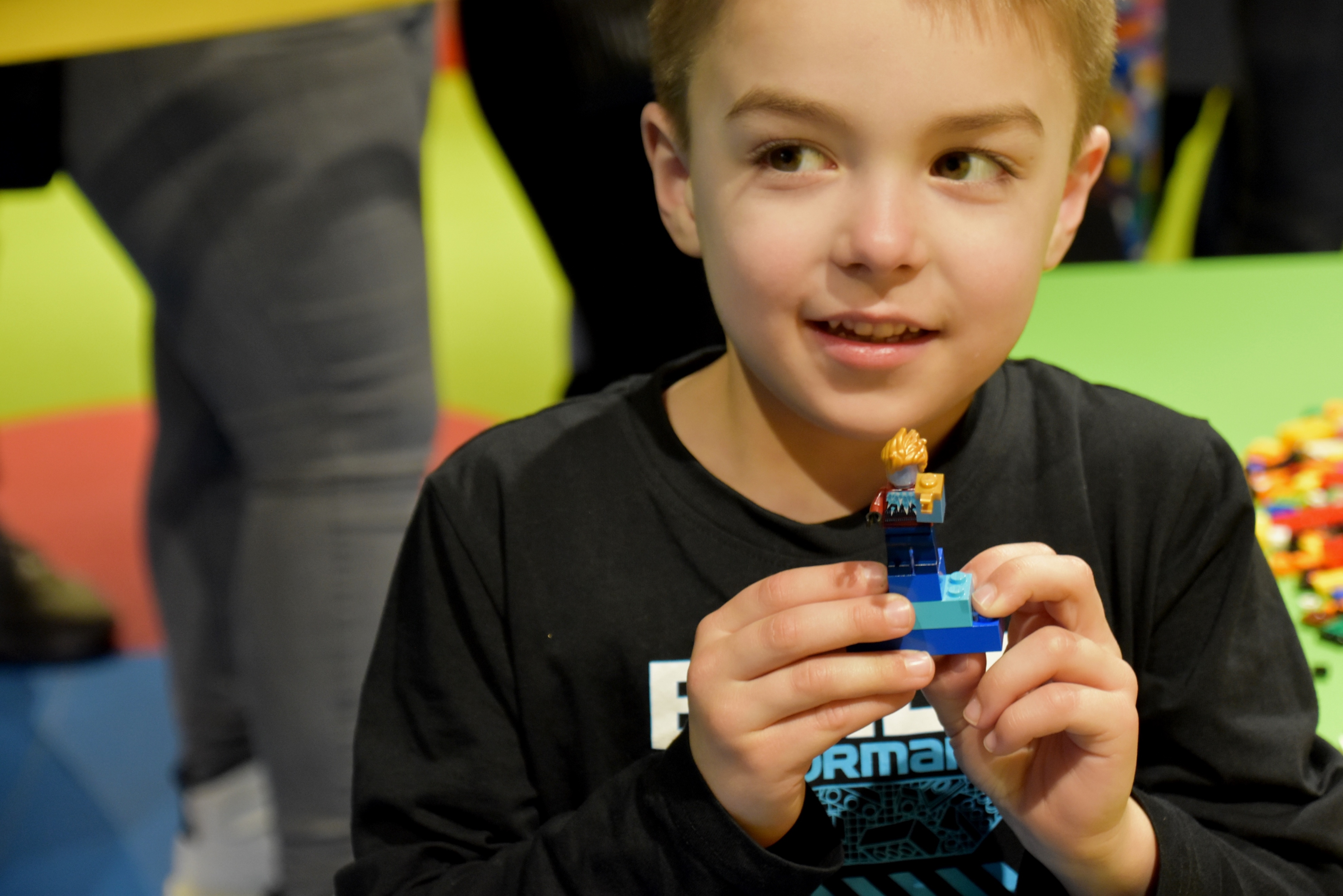 Legoland 023 Eerste opdracht Bouw jezelf als minifiguur