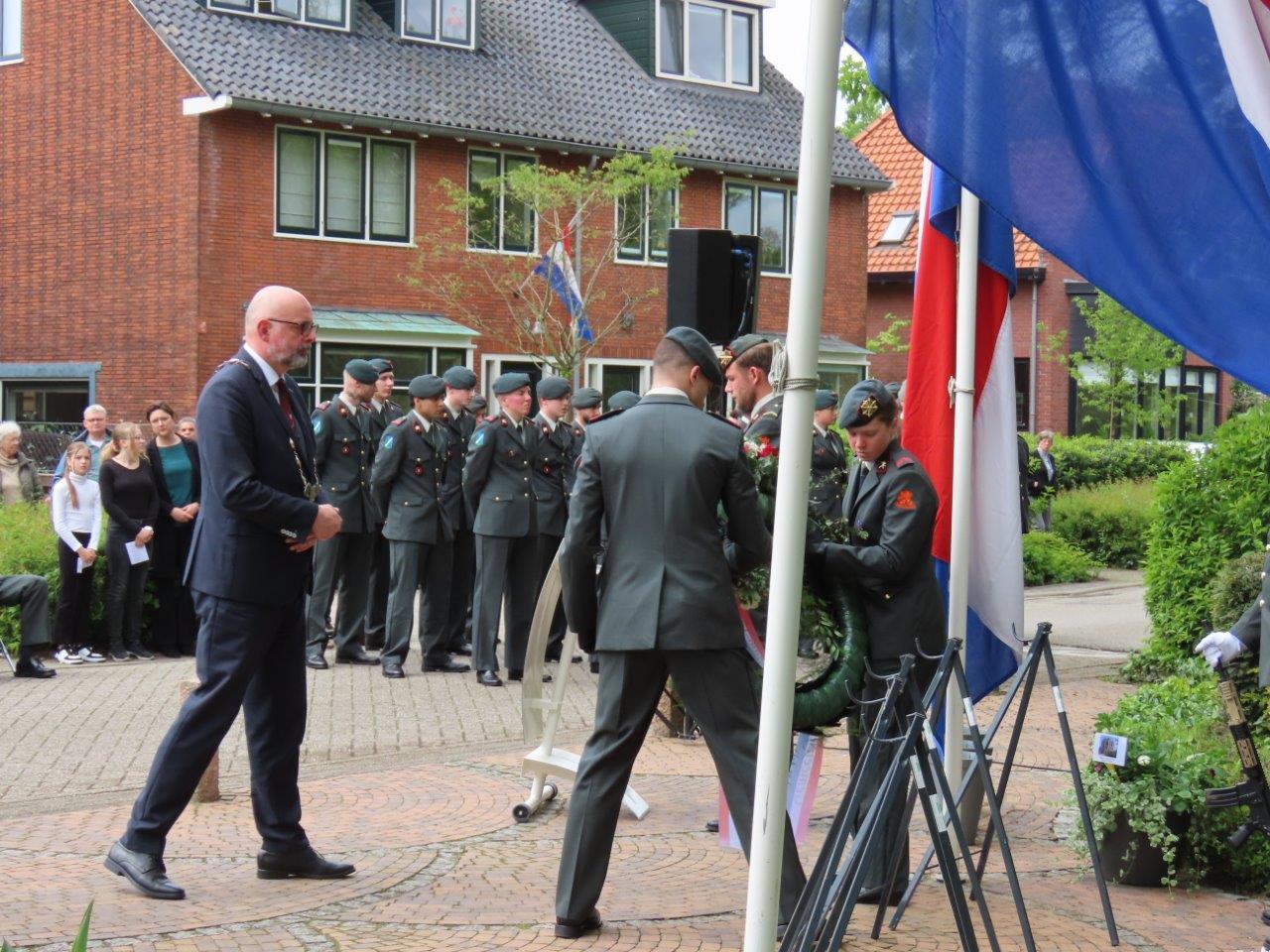 Ap   herdenking Park Leeuwenbergh 2