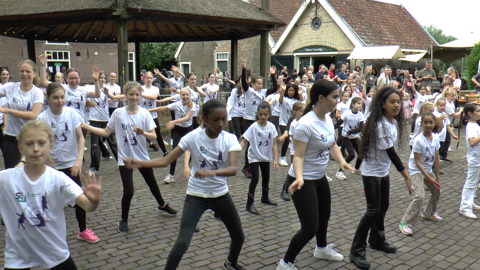 Lentefeest Flashmob door Dans aan de Vliet 3