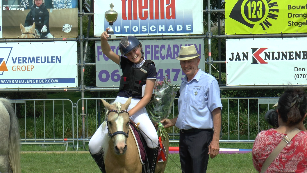 StoPaZa 04 Julia de winnaar van de springwedstrijden