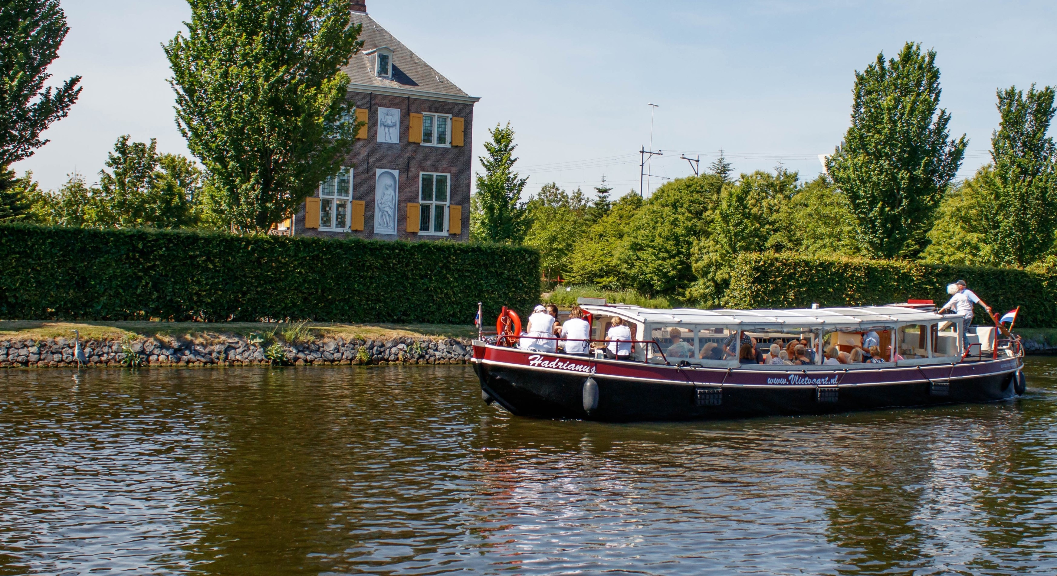 Trekvaart Hadrianus schip   Hofwijck 030924