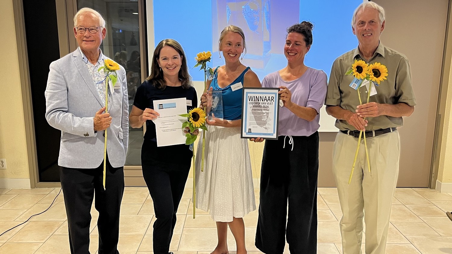 v.l.n.r. Lodewijk van Vliet, Mirjam Ros, Anne Sikken, Marloes Klein en Johan van Bezouw