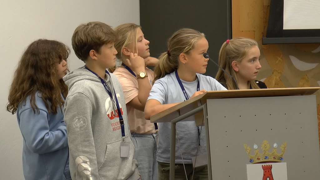 Vragenuur Vragen stellen aan de wethouders