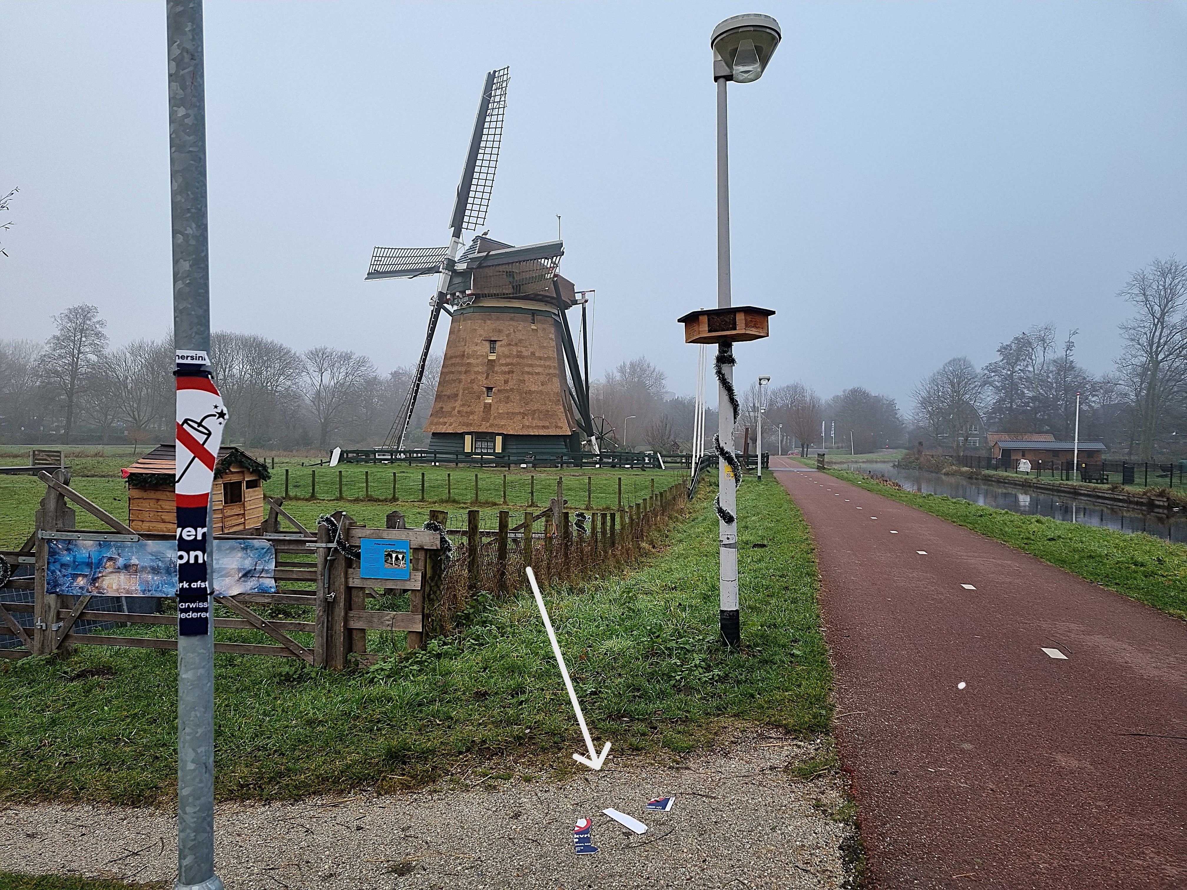 Borden betreffende vuurwerkvrije zone bij Molen de Vlieger gesloopt 3