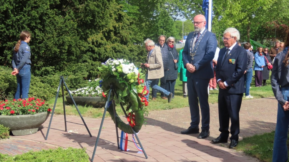 Herdenking Naald in Voorburg 1