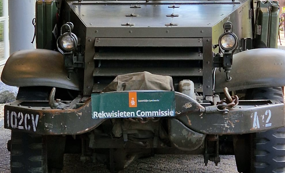 Militair voertuig 9 mei Rekwisieten