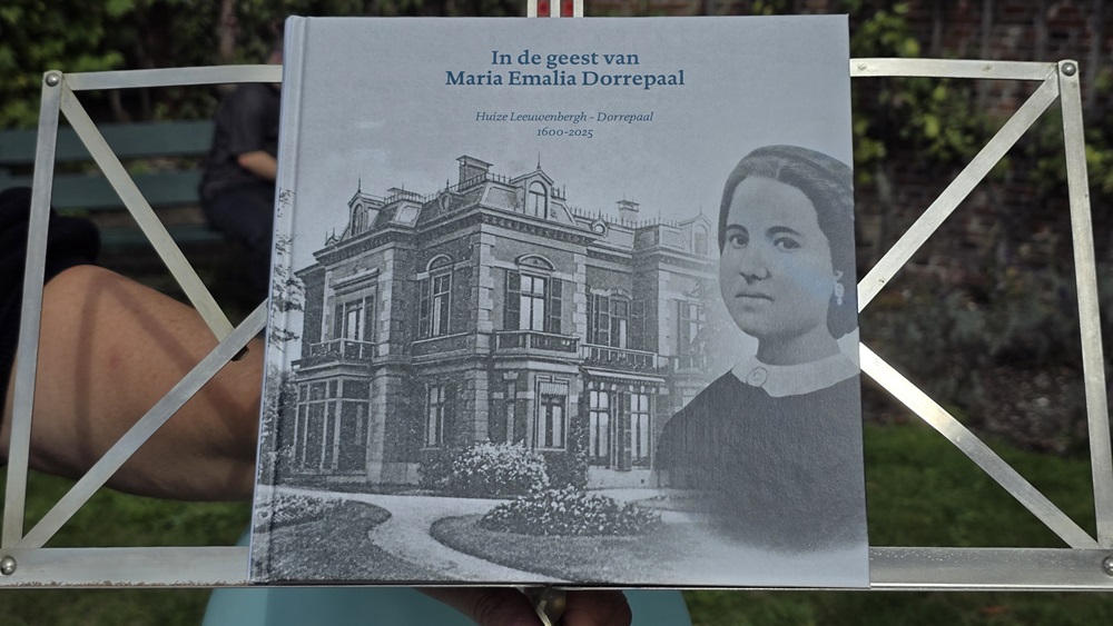 50 jr 4 in de geest van