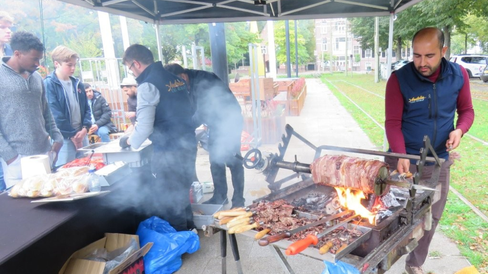 Burendag Stationsplein 2
